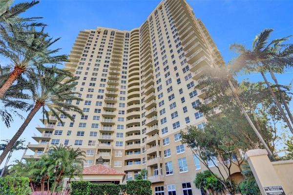 Turnberry On The Green, 19501 W Country Club Dr #2507, Aventura, Florida 33180, image 1