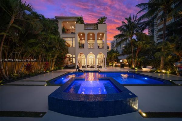Villa Flora, 1530 Island Blvd, Aventura, Florida 33160, image 1