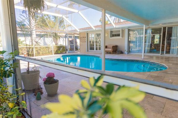 Floresta Estates, 809 SE 14th Dr, Deerfield Beach, Florida 33441, image 1