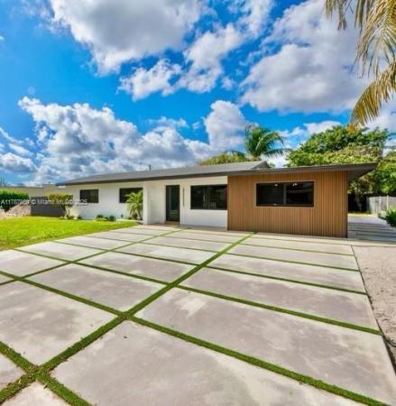 12900 NW 20th Ave, Unincorporated Dade County, Florida 33167, image 1