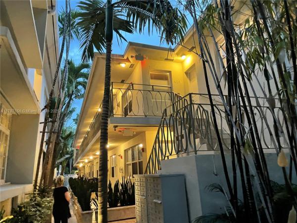 Retreat, 1340 Drexel Ave #406, Miami Beach, Florida 33139, image 1