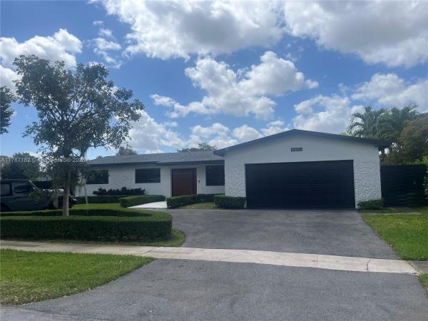 Pembroke Lakes, 10630 NW 19th Pl, Pembroke Pines, Florida 33026, image 1