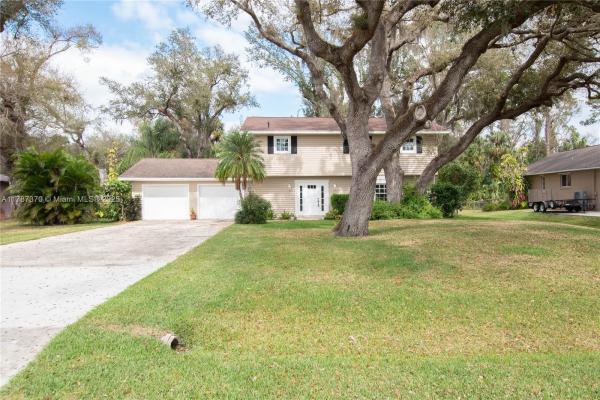 Daughtreys Creek, 7325 Sean Ln, Fort Myers, Florida 33917, image 2