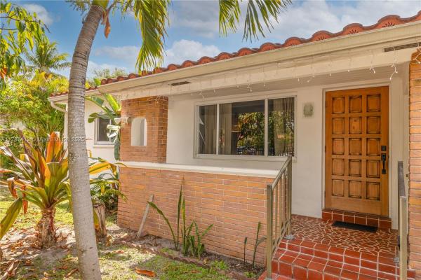 Biscayne Village Heights, 1080 NW 134th St, North Miami, Florida 33168, image 2