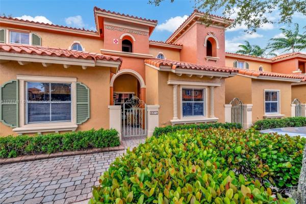The Villas At Harbor Isles, 4971 Leeward Ln #3004, Dania Beach, Florida 33312, image 2