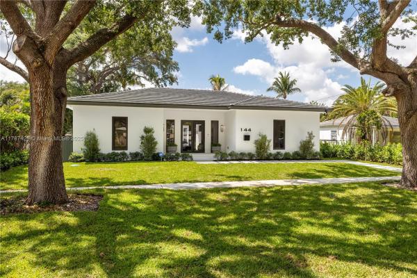 144 NW 110th St, Miami, Florida 33168, image 1