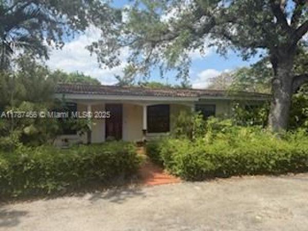 14275 SW 232nd St, Unincorporated Dade County, Florida 33170, image 1
