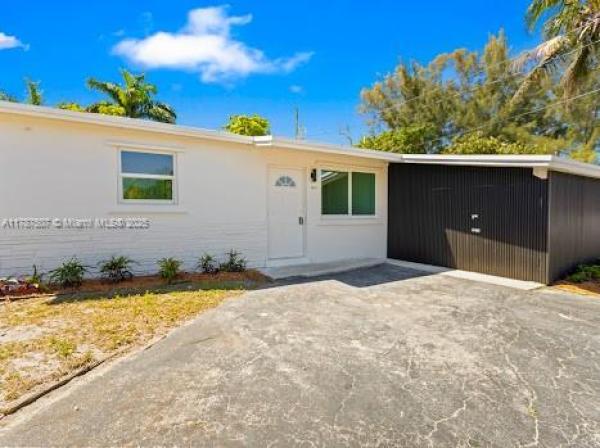 Twin Lakes South, 1310 NW 41st St, Oakland Park, Florida 33309, image 1