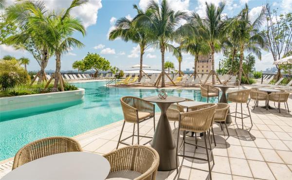  #4609, Miami, Florida 33132, image 1