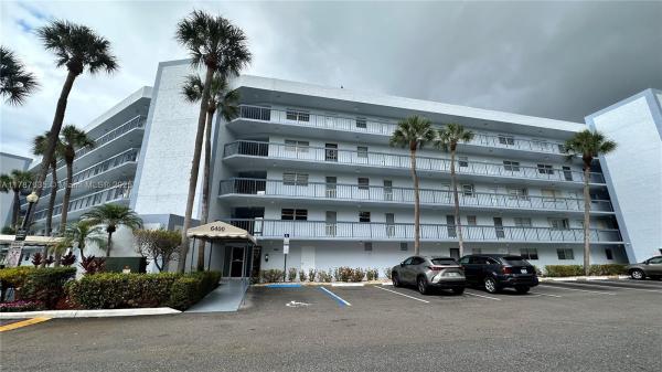 Boca Teeca, 6400 NW 2nd Ave #423, Boca Raton, Florida 33487, image 1