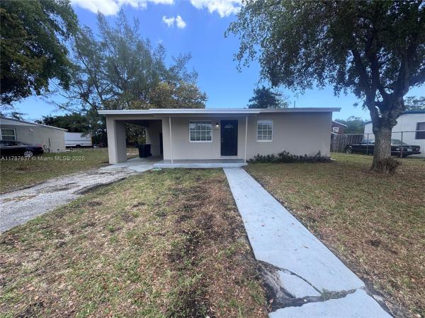 Lauderdale Manors, 1220 NW 18th Ave, Fort Lauderdale, Florida 33311, image 1