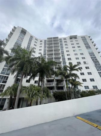 West Bay Plaza, 1688 West Ave #901, Miami Beach, Florida 33139, image 1