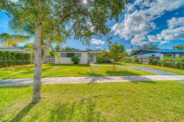 Whispering Pines Estates, 19217 SW 92nd Rd, Cutler Bay, Florida 33157, image 2