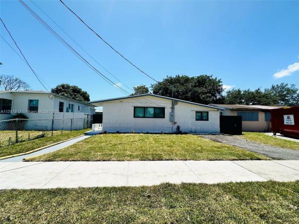 Rainbow Park, 1880 NW 152nd St, Miami Gardens, Florida 33054, image 1