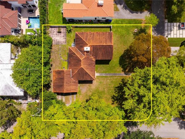 Biltmore, 747 Palermo Ave, Coral Gables, Florida 33134, image 2