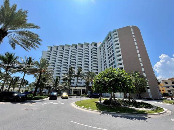 Triton Tower, 2899 Collins Ave #516, Miami Beach, Florida 33140, image 1