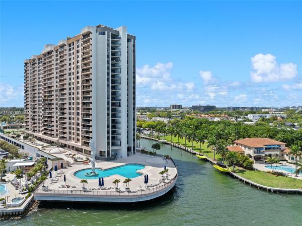 Cricket Club, 1800 NE 114th St #1704, Westview, Florida 33181, image 2