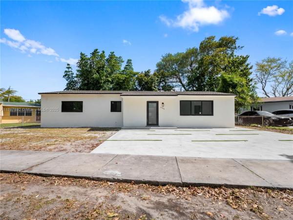 3030 NW 69th St, Unincorporated Dade County, Florida 33147, image 1