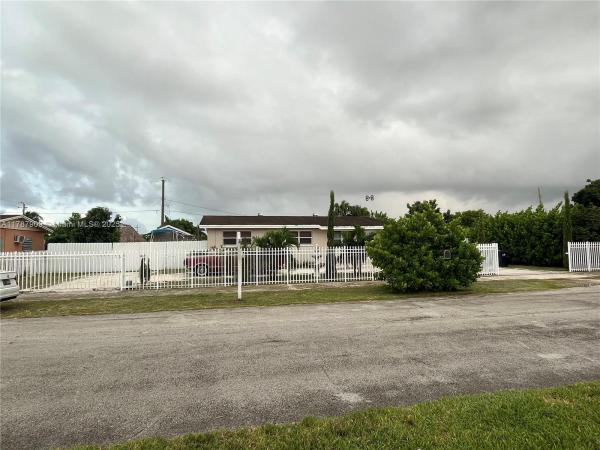 18714 SW 306th Ter, Unincorporated Dade County, Florida 33030, image 3