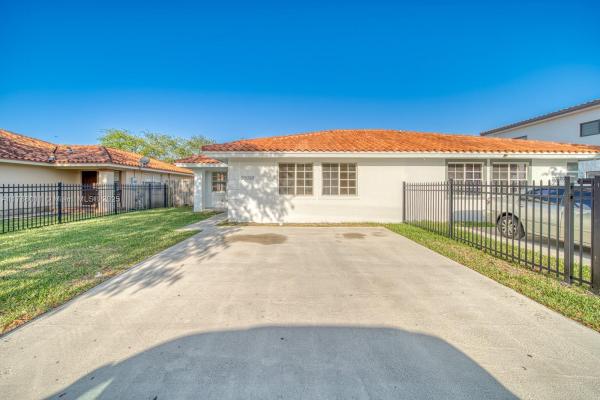 20026 SW 122nd Ave, Unincorporated Dade County, Florida 33177, image 1