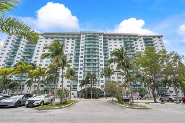 Oceanview A, 19390 Collins Ave #1501, Sunny Isles Beach, Florida 33160, image 1