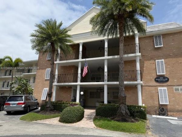 Isle Of Paradise, 450 E Paradise Isle Blvd #208, Hallandale Beach, Florida 33009, image 1