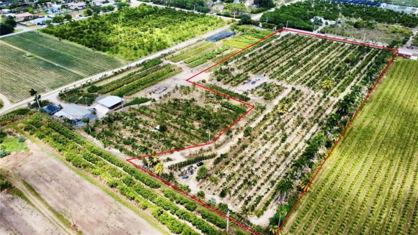 32802 SW 202nd Ave, Unincorporated Dade County, Florida 33034, image 1
