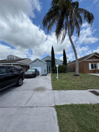 Deerwood, 14626 SW 128th Court Rd, Three Lakes, Florida 33186, image 2