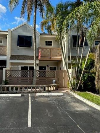 Coconut Key, 4706 S Hemingway Cir, Margate, Florida 33063, image 1
