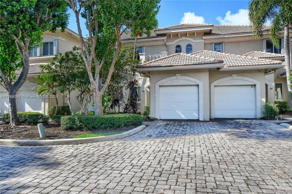 Harbour Homes Of Boca Bayou, 23 Royal Palm Way #16, Boca Raton, Florida 33432, image 1