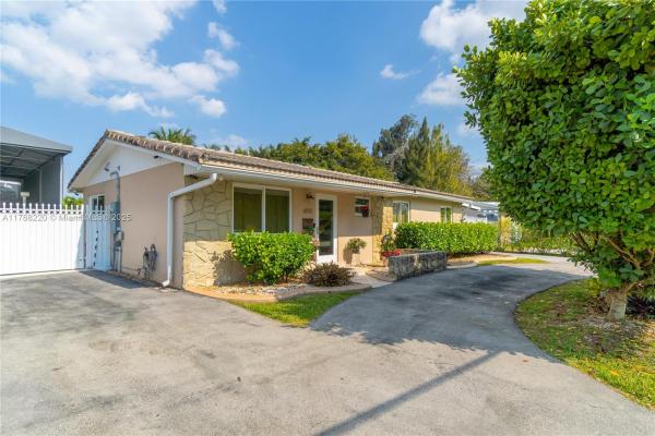 Westwood Estates, 6931 SW 108th Ave, Sunset, Florida 33173, image 2