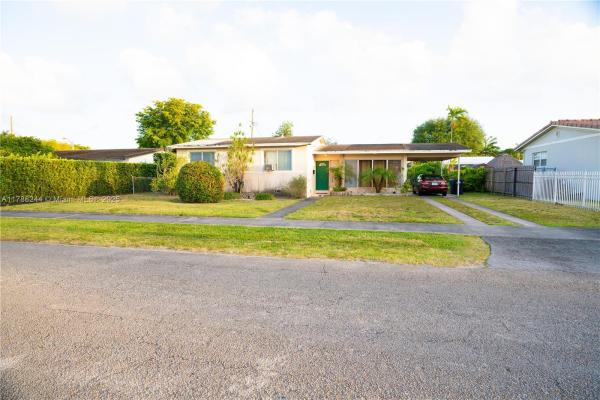8440 SW 27th Ter, Unincorporated Dade County, Florida 33155, image 1