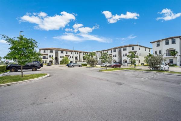 15500 SW 136th St #104, Unincorporated Dade County, Florida 33196, image 1