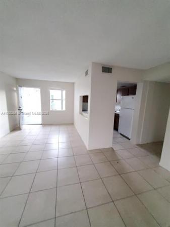 Presidential Golfview, 1950 N Congress Ave #404, West Palm Beach, Florida 33401, image 3