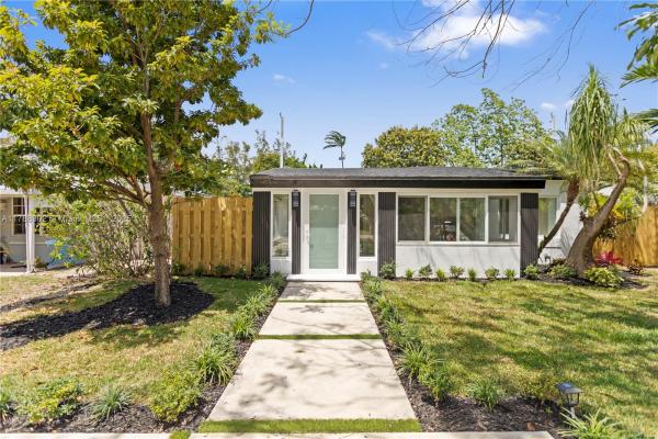 1345 NE 182nd St, Miami, Florida 33162, image 1