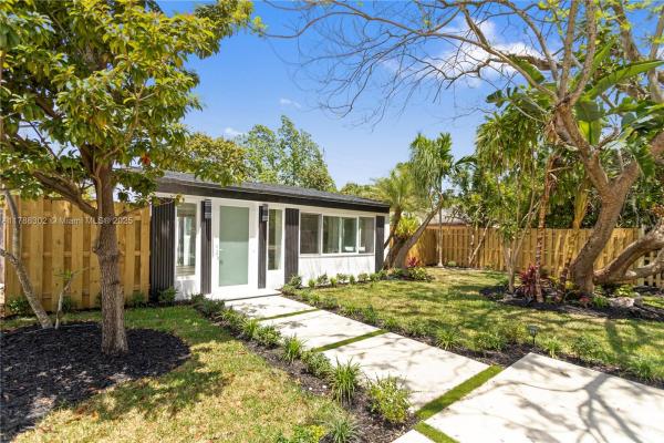 Fulford By The Sea, 1345 NE 182nd St, North Miami Beach, Florida 33162, image 3