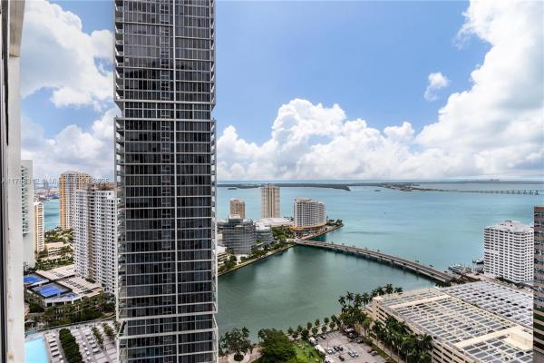 Icon Brickell Tower 3, 485 Brickell Ave #3508, Miami, Florida 33131, image 2