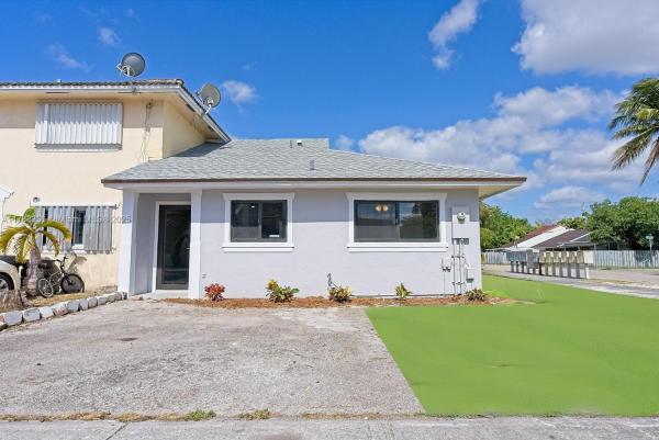 1062 SE 13th Ave, Homestead, Florida 33035, image 1