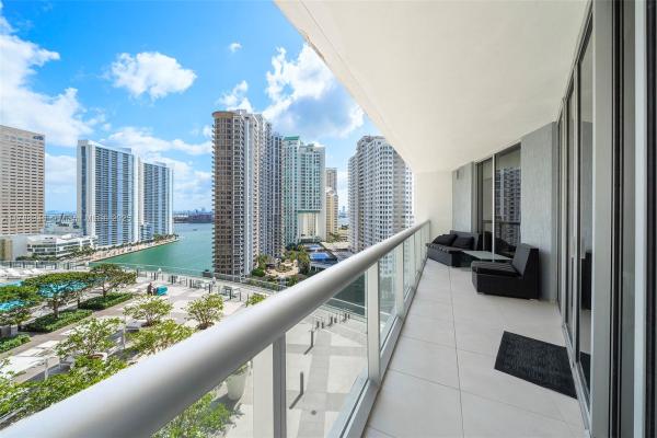 Icon Brickell Tower 2, 495 Brickell Ave #1704, Miami, Florida 33131, image 1