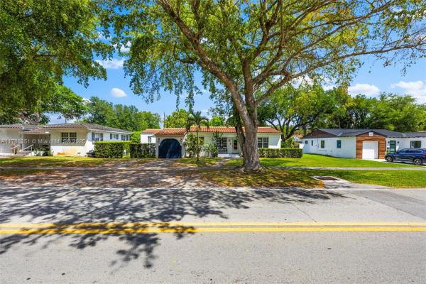 Village Of El Portal, 55 NE 87th St, El Portal, Florida 33138, image 1