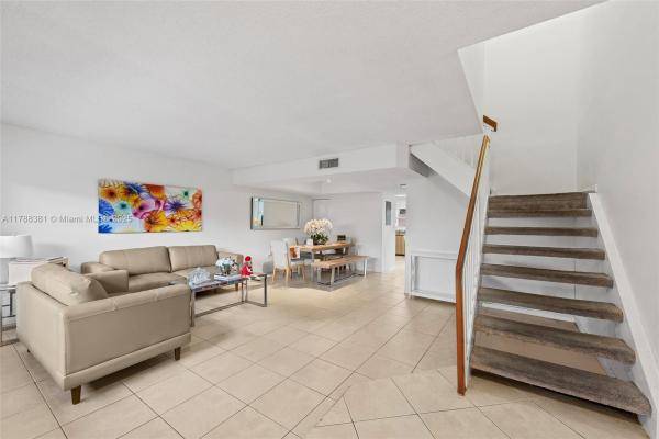 Flamingo Villas At Pembroke Lakes, 1341 NW 123rd Ter, Pembroke Pines, Florida 33026, image 2