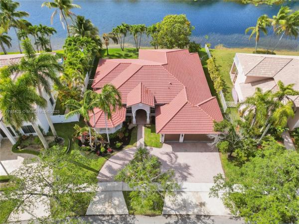 Coconut Reef At Silver Lakes, 17538 SW 13th St, Pembroke Pines, Florida 33029, image 1