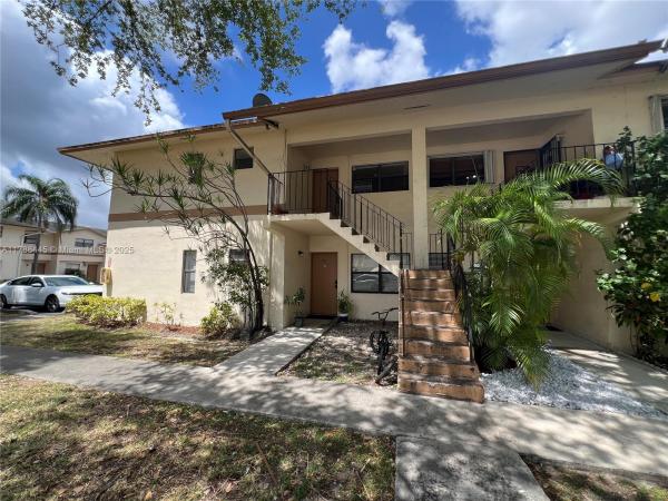 Miller Villas, 12955 SW 66th Ln #214-2, Kendale Lakes, Florida 33183, image 3