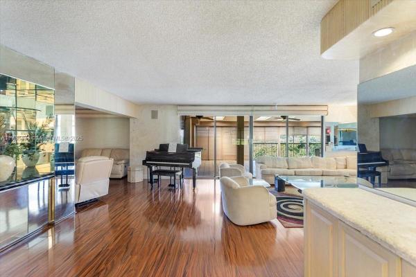 Grandview At Emerald Hills, 2808 N 46th Ave #650E, Hollywood, Florida 33021, image 2