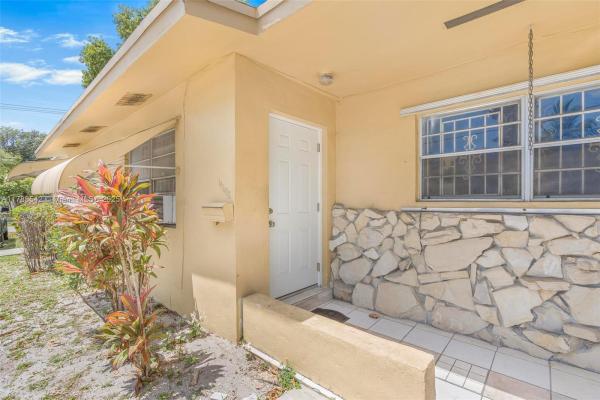 14600 NE 14th Ave, Unincorporated Dade County, Florida 33161, image 1