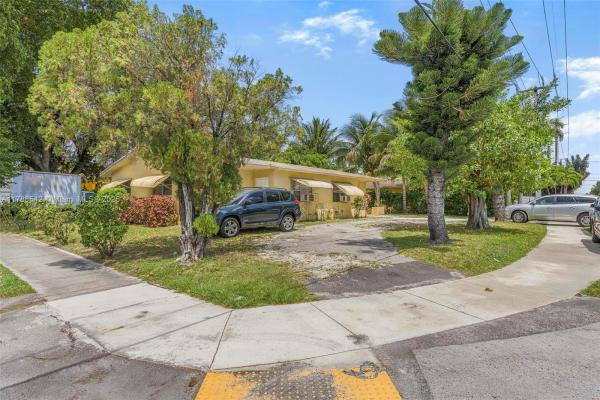 Arch Creek Estates, 14600 NE 14th Ave, Golden Glades, Florida 33161, image 3