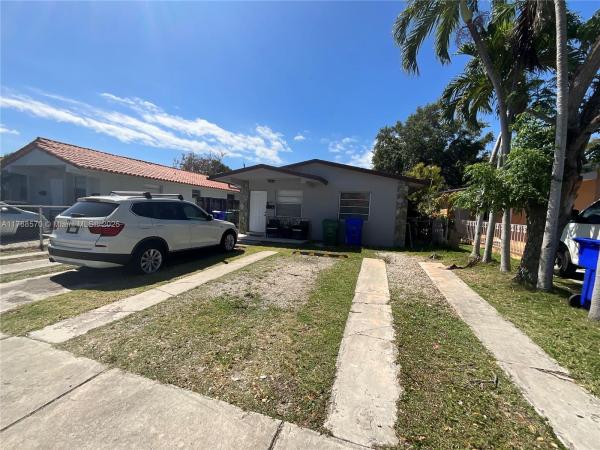 Silver Bluff Homesites, 3440-3442 SW 25th St, Miami, Florida 33133, image 1