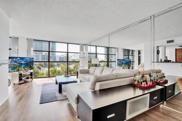 Towers Of Oceanview South, 600 Parkview Dr #422, Hallandale Beach, Florida 33009, image 2
