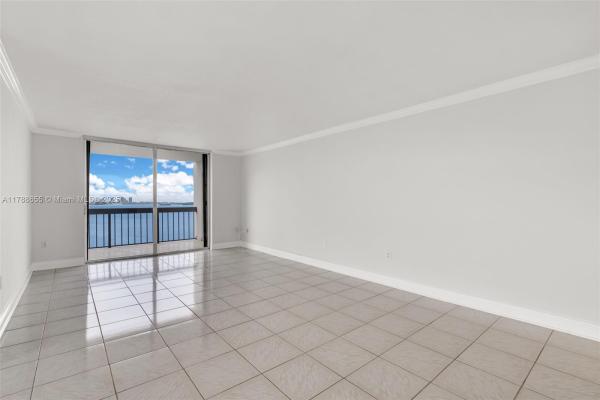 Brickell Bay Club, 2333 Brickell Ave #1717A, Miami, Florida 33129, image 1