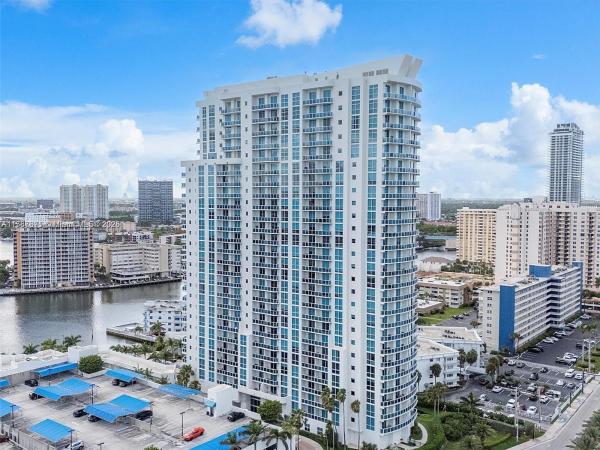 Ocean Marine Yacht Club, 1945 S Ocean Dr #401, Hallandale Beach, Florida 33009, image 1